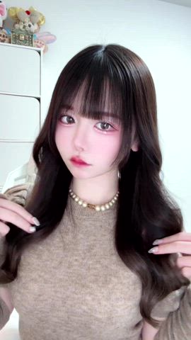 「アイテム（ビューティーグッズ）」を使った、rinatarosdayoさん（レディース・159cm）の春コーディネート