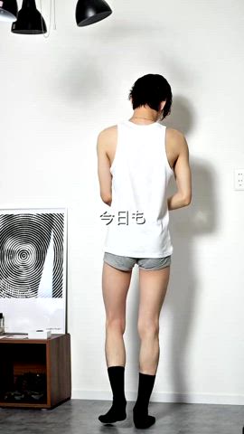 「アイテム（アンダーウェア）」を使った、Tsuguya/KwonSayaさん（メンズ・175cm）の春コーディネート