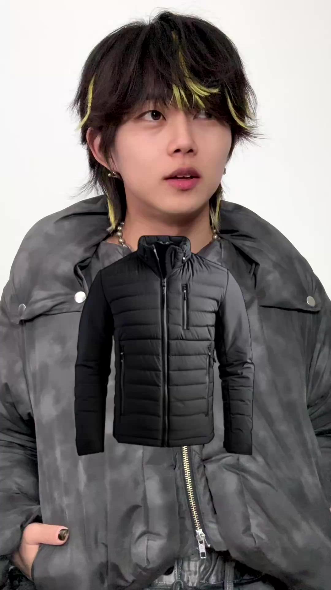 ダウンジャケット/コートを使った「TAKATO」の人気ファッション