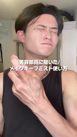 「アイテム（ヘアブラシ）」を使った、中村瑞輝(みずきち)さん（メンズ・176cm）の春コーディネート