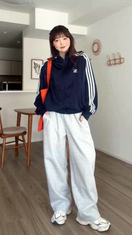 「アイテム（ジャージ）」を使った、みさねさん（レディース・158cm）の春コーディネート